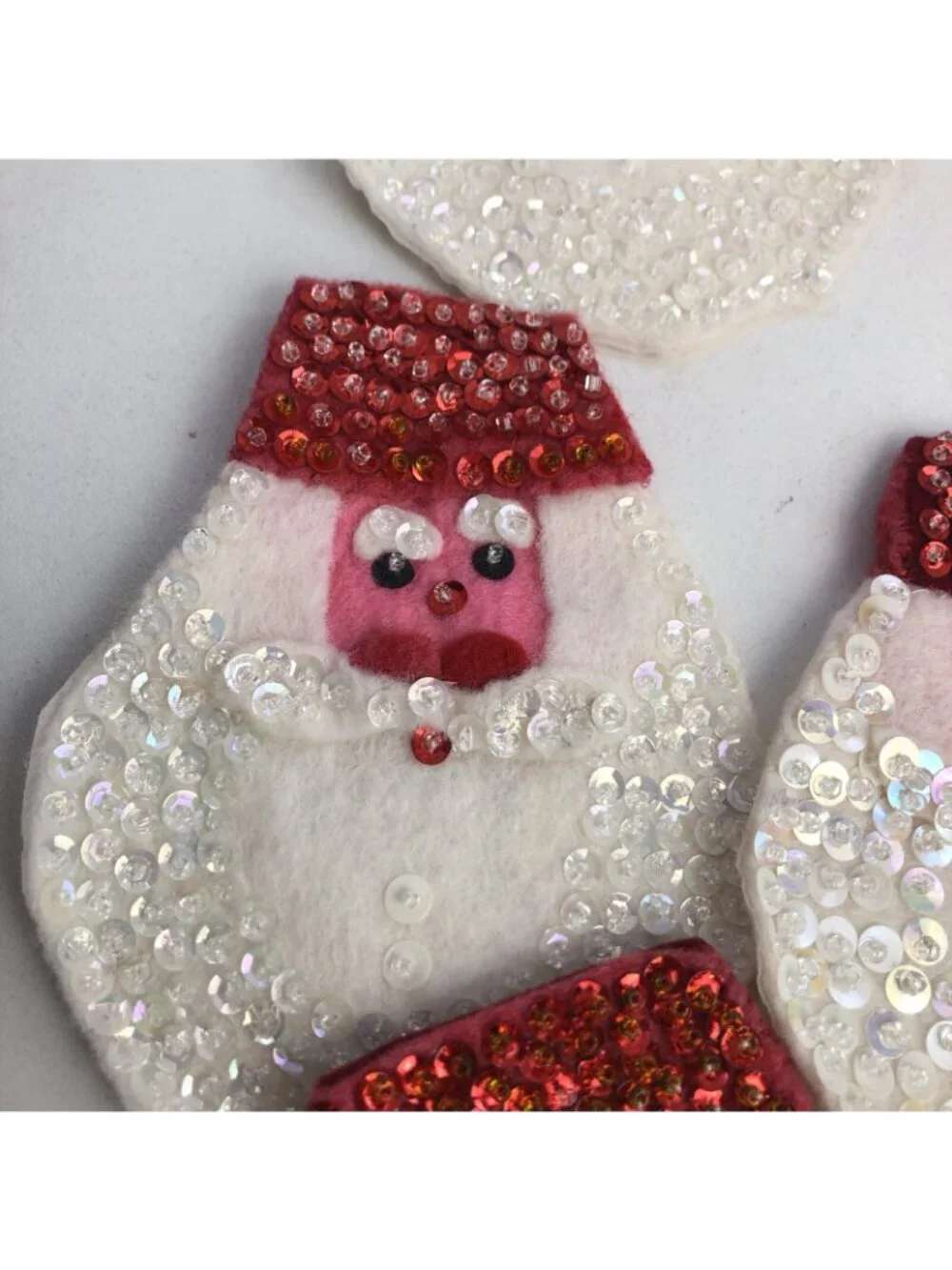 Set of 8 Vintage Christmas Santa Napkin Holders Rings Felt & Sequins